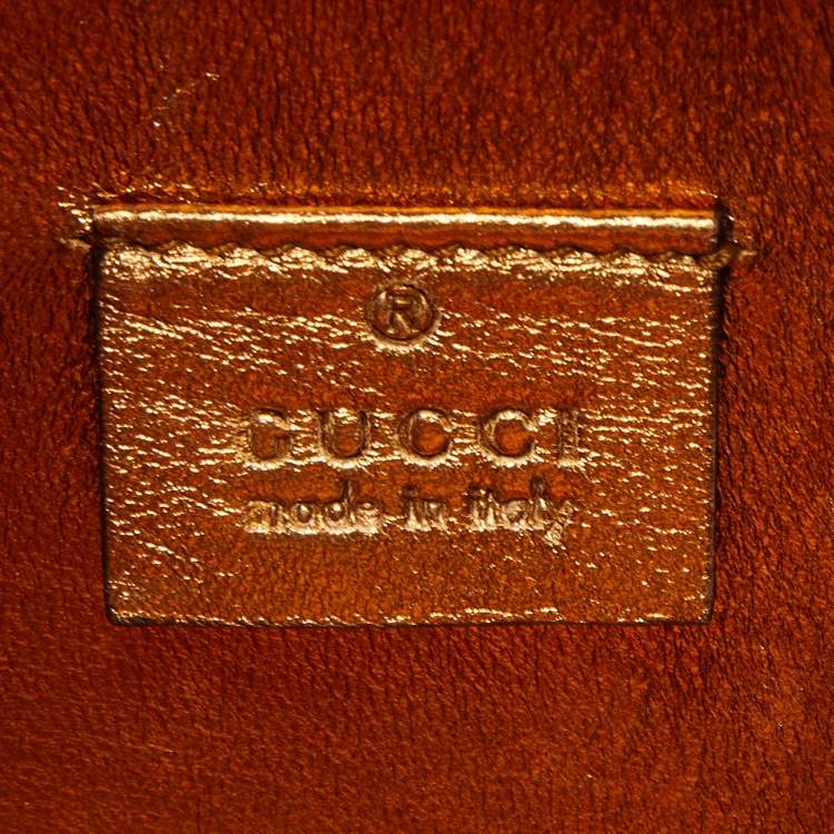 Pre Owned Gucci Purple Fur Chain Clutch