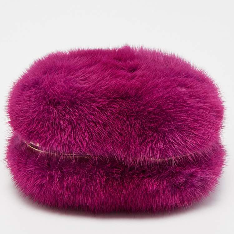 Pre Owned Gucci Purple Fur Chain Clutch
