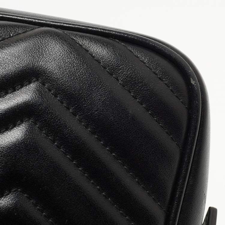 Pre Owned Gucci Black Matelasse Leather Small GG Marmont Shoulder Bag