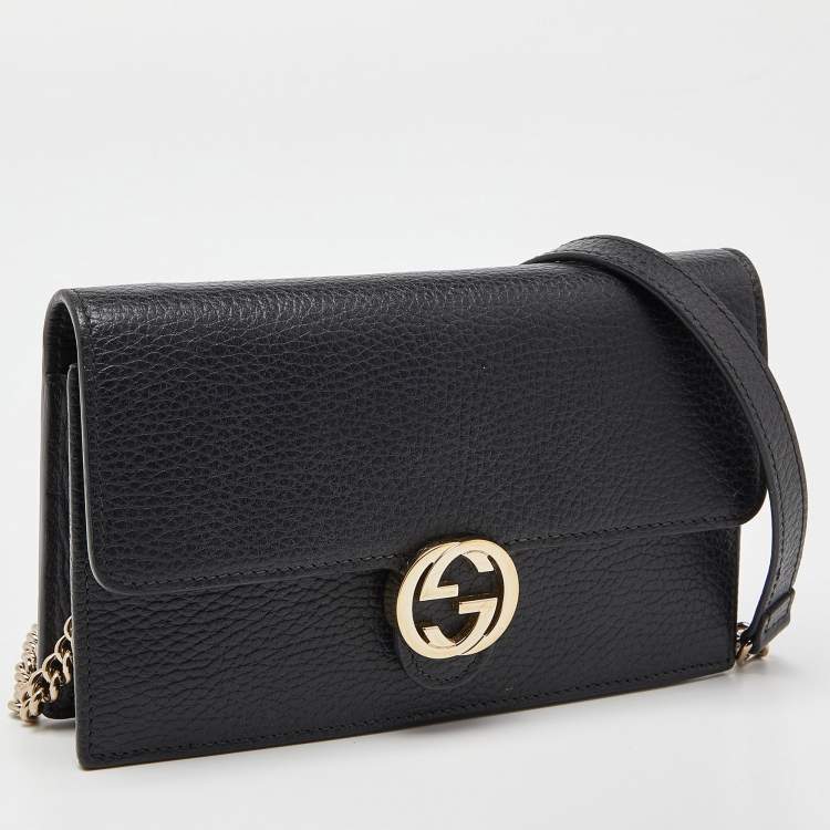 Pre Owned Gucci Black Leather Interlocking G Wallet on Chain