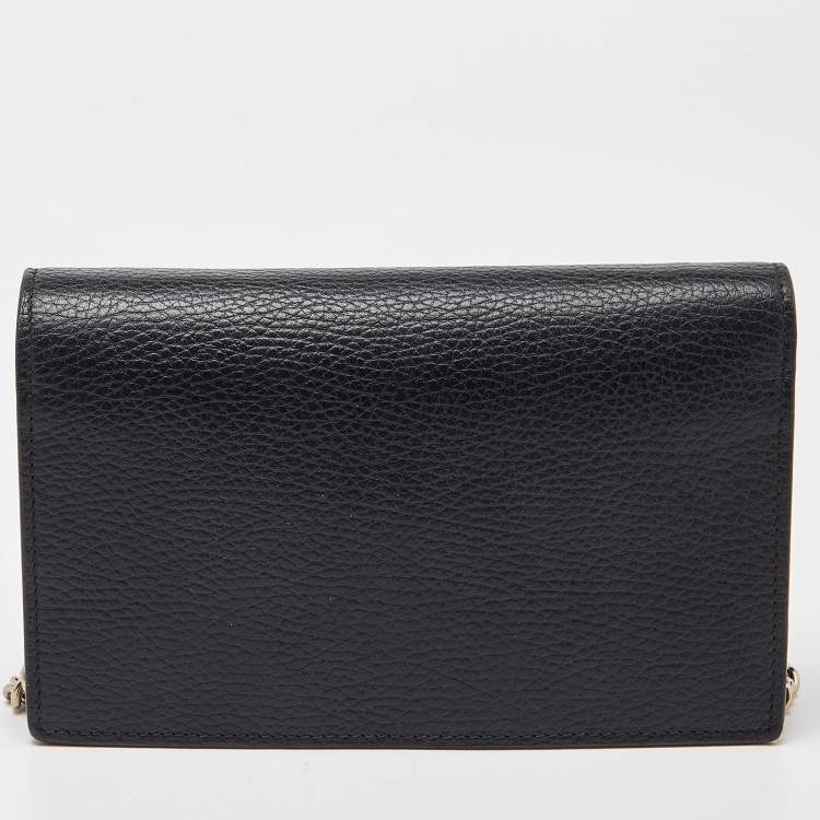 Pre Owned Gucci Black Leather Interlocking G Wallet on Chain
