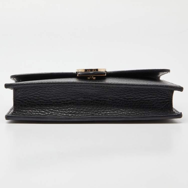 Pre Owned Gucci Black Leather Interlocking G Wallet on Chain