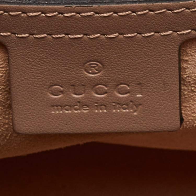 Pre Owned Gucci Beige Matelasse Leather Small GG Marmont Top Handle Bag
