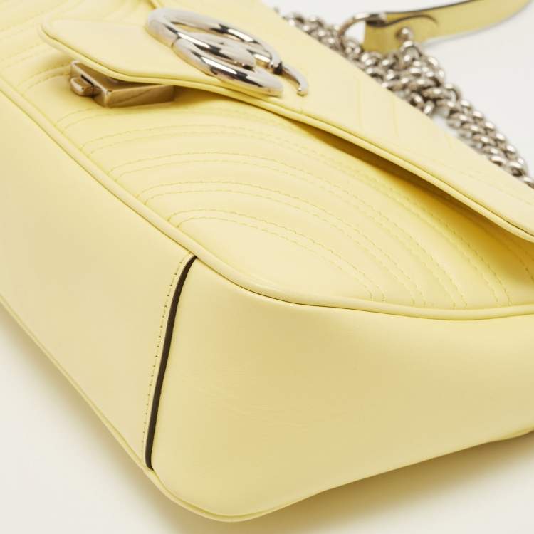 Pre Owned Gucci Yellow Matelassé Leather Small GG Marmont Shoulder Bag