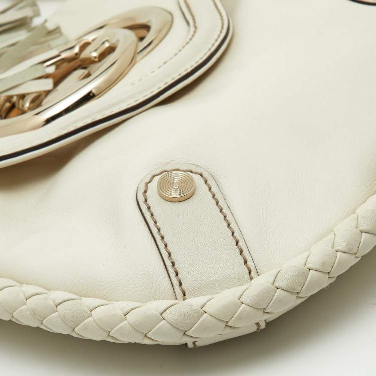 Pre Owned Gucci Off White Leather Small Britt Tassel Hobo