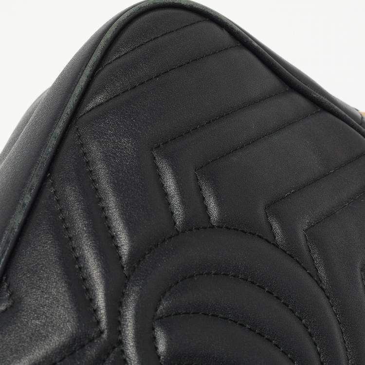 Pre Owned Gucci Black Matelasse Leather Small GG Marmont Shoulder Bag