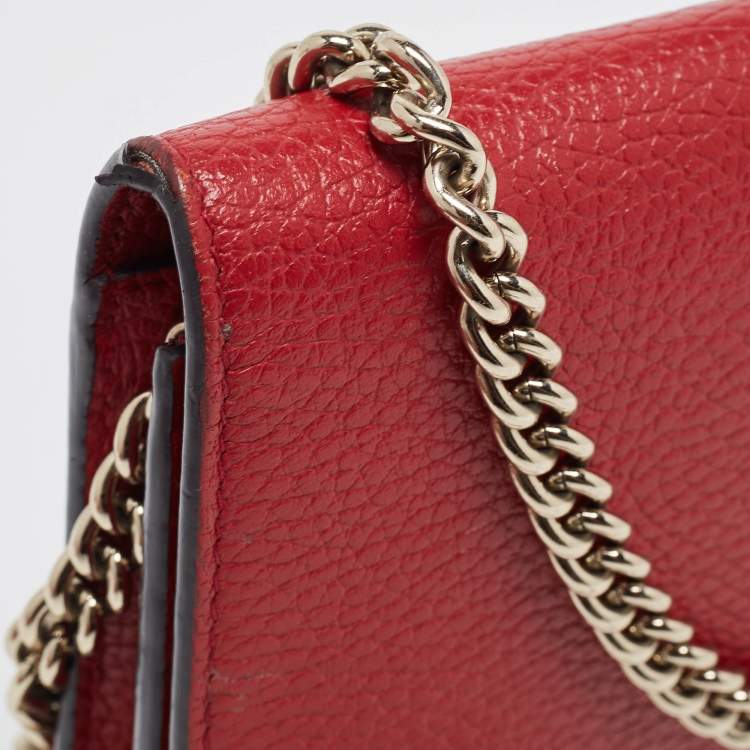 Pre Owned Gucci Red Leather Betty Wallet on Chain