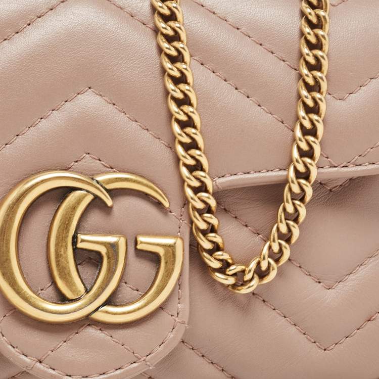 Pre Owned Gucci Beige Matelassé Leather Super Mini GG Marmont Shoulder Bag