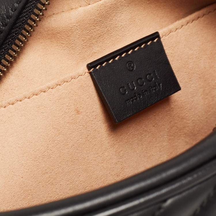 Pre Owned Gucci Black Matelassé Leather Small GG Marmont Camera Bag