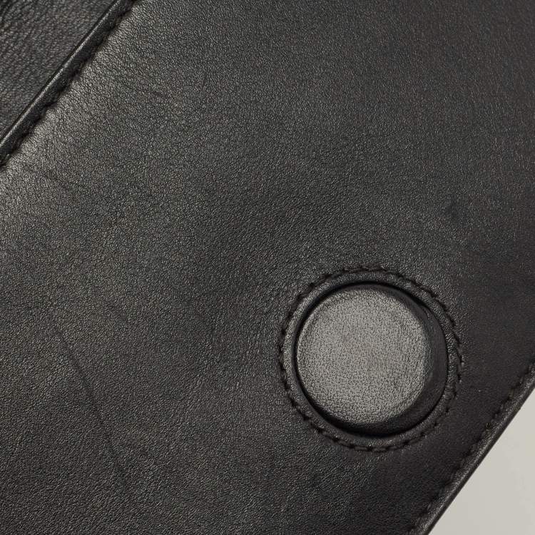 Pre Owned Gucci Black Matelassé Leather GG Marmont Wallet On Chain