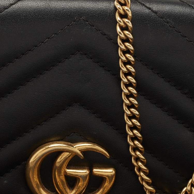 Pre Owned Gucci Black Matelassé Leather GG Marmont Wallet On Chain