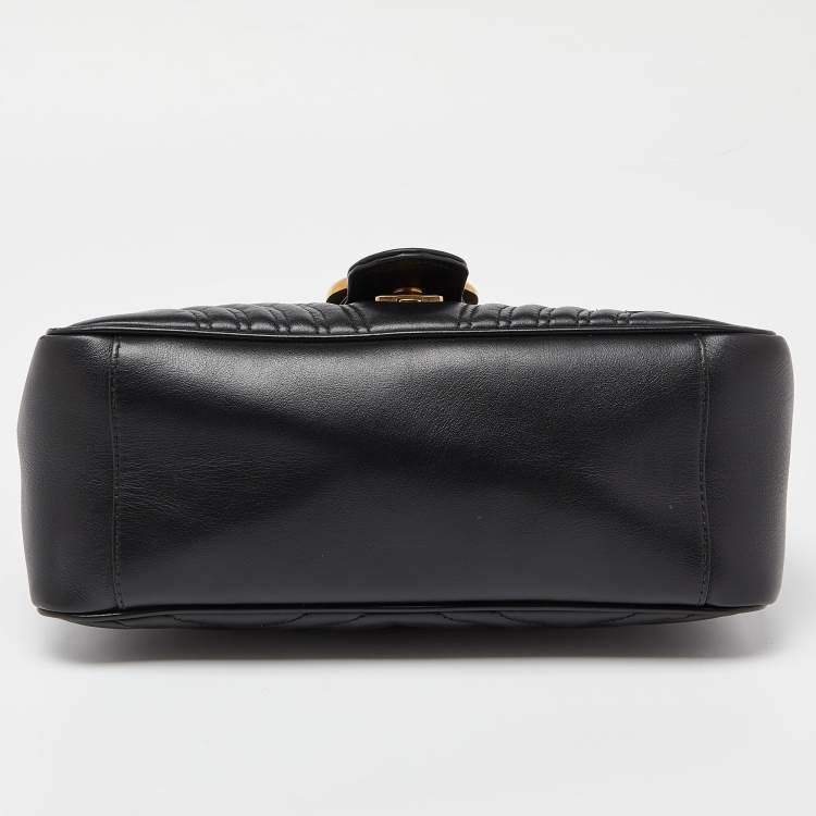 Pre Owned Gucci Black Matelassé Leather Small GG Marmont Top Handle Bag