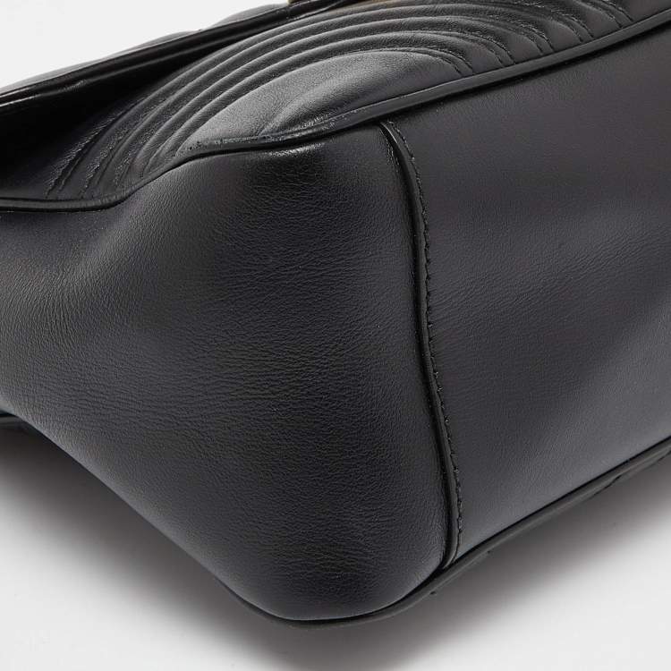 Pre Owned Gucci Black Matelassé Leather Small GG Marmont Top Handle Bag