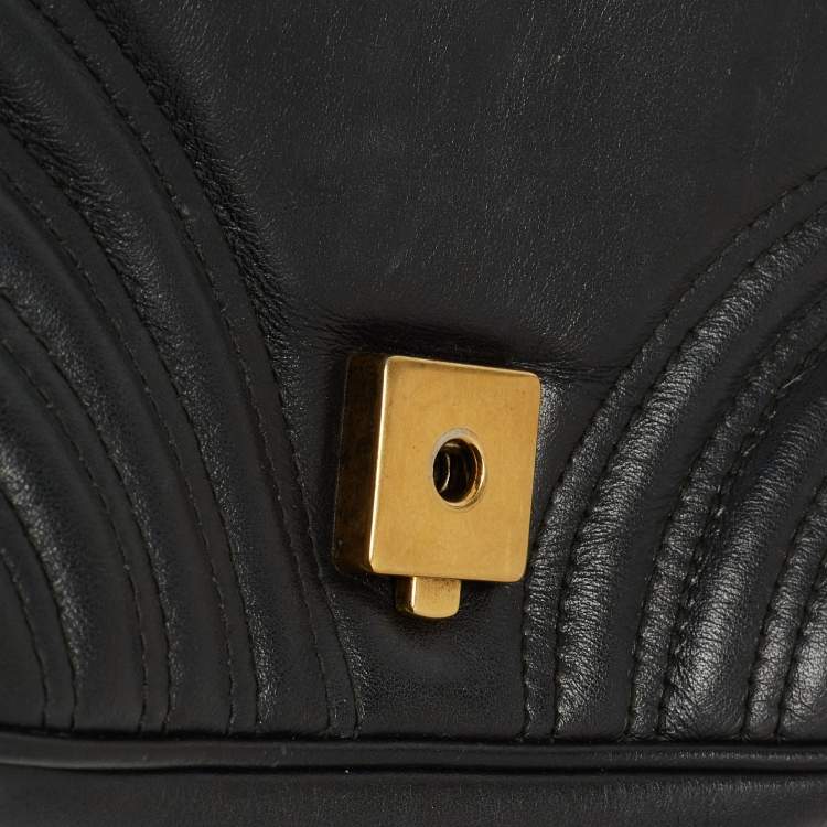 Pre Owned Gucci Black Matelasse Leather Mini GG Marmont Crossbody Bag