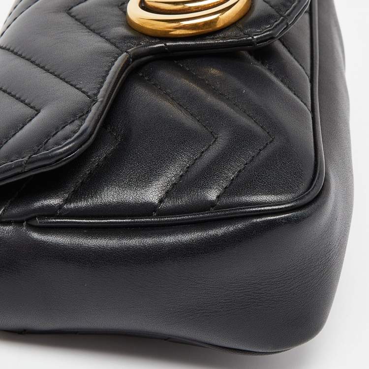Pre Owned Gucci Black Matelassé Leather Super Mini GG Marmont Shoulder Bag