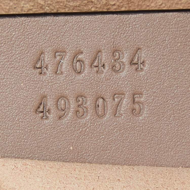 مملوكة مسبقًا Gucci Beige Matelassé Leather Mini GG Marmont Belt Bag