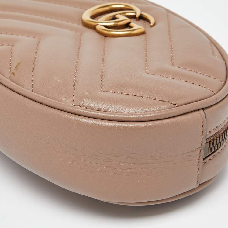 مملوكة مسبقًا Gucci Beige Matelassé Leather Mini GG Marmont Belt Bag