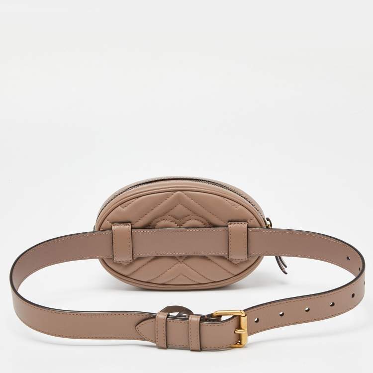 مملوكة مسبقًا Gucci Beige Matelassé Leather Mini GG Marmont Belt Bag