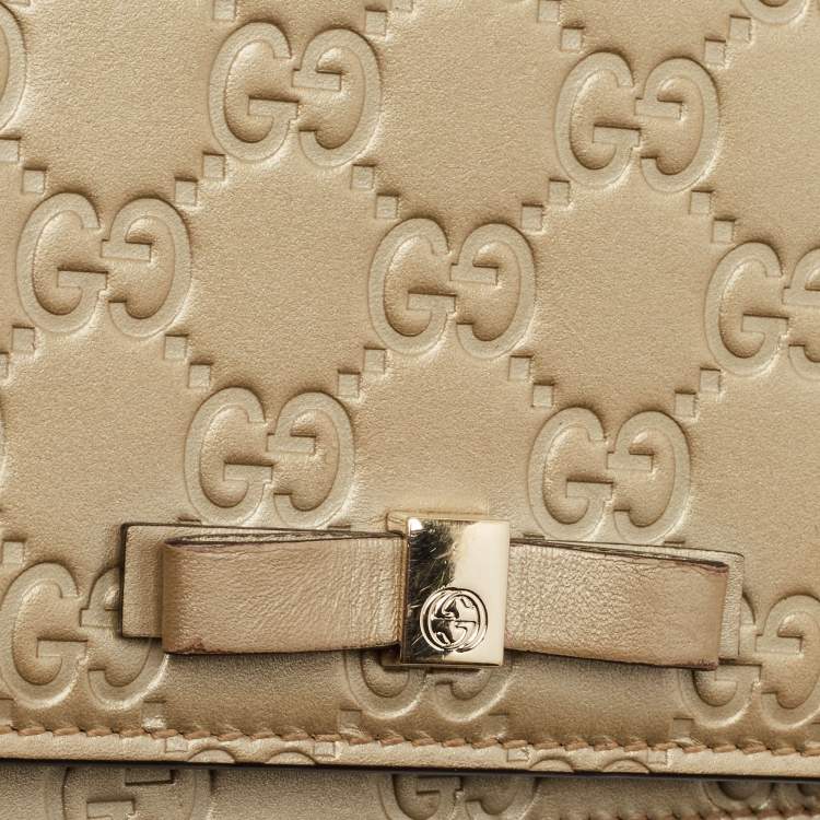 Pre Owned Gucci Gold Guccissima Leather Bow Wallet On Chain