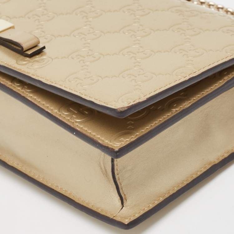 Pre Owned Gucci Gold Guccissima Leather Bow Wallet On Chain