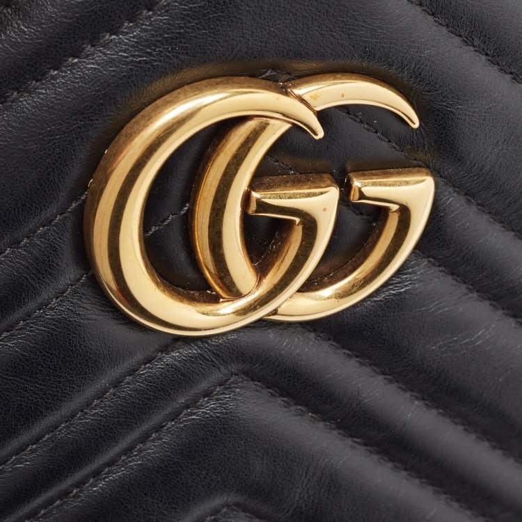 Pre Owned Gucci Black Matelasse Leather Small GG Marmont Shoulder Bag
