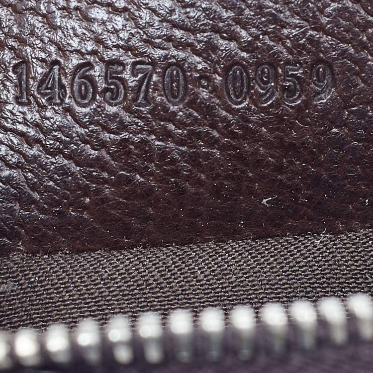 مملوكة مسبقًا Gucci Beige/Brown GG Canvas and Leather Zip Pouch