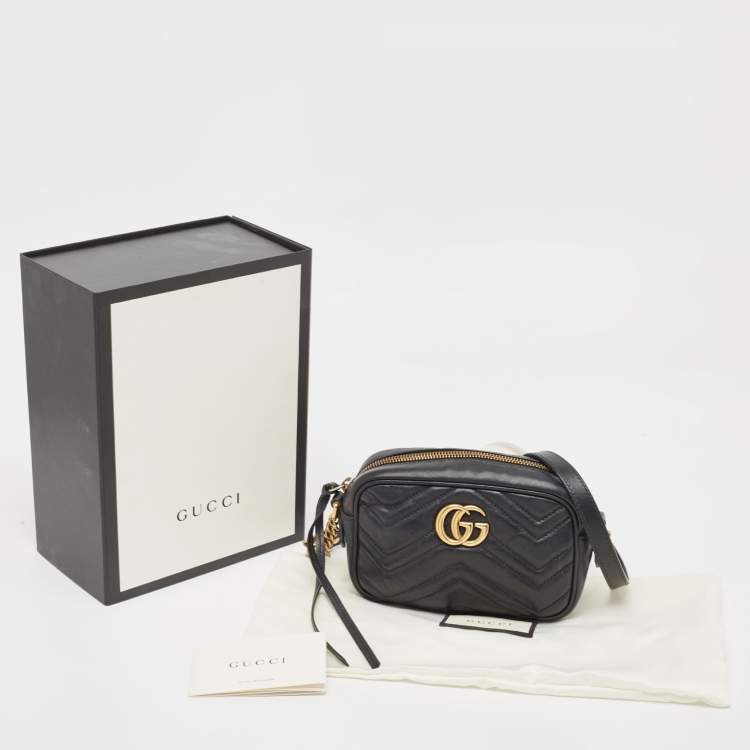 Pre Owned Gucci Black Matelasse Leather Mini GG Marmont Chain Shoulder Bag