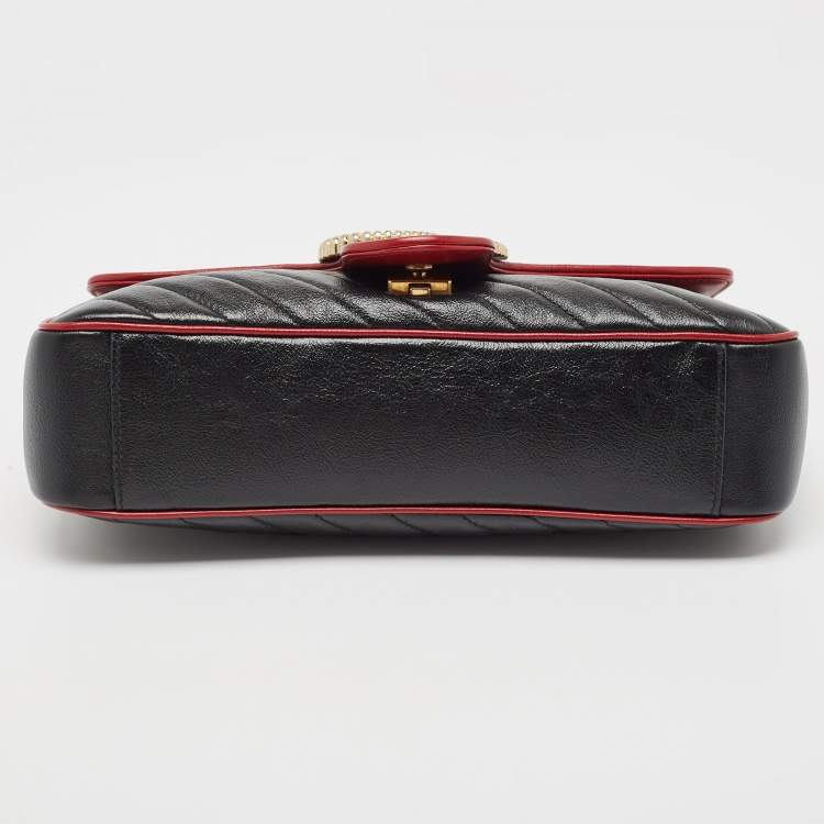 Pre Owned Gucci Black/Red Diagonal Quilt Leather Medium GG Marmont Torchon Shoulder Bag