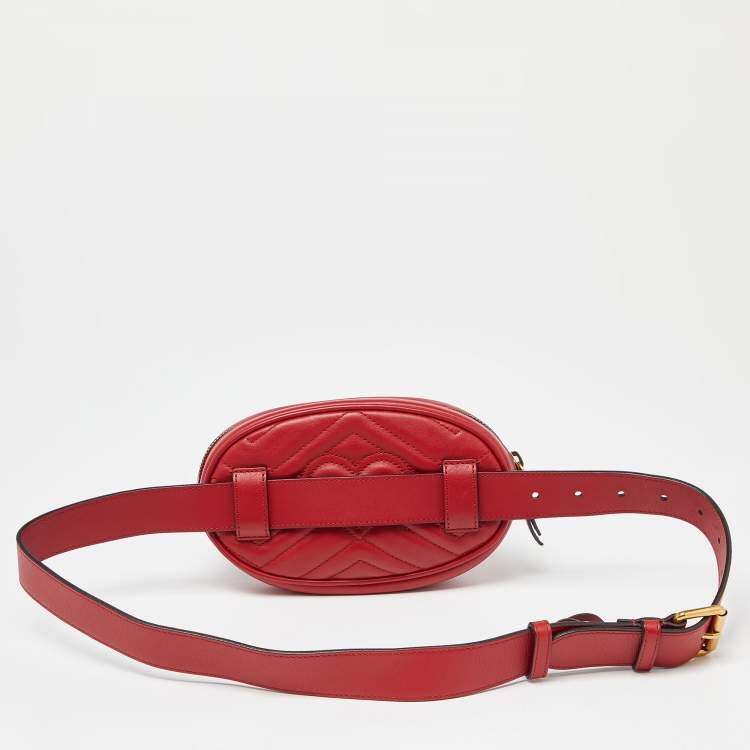 Pre Owned Gucci Red Matelassé Leather GG Marmont Belt Bag