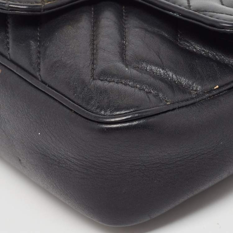 Pre Owned Gucci Black Matelassé Leather Super Mini GG Marmont Shoulder Bag