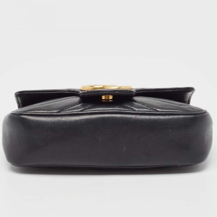 Pre Owned Gucci Black Matelassé Leather Super Mini GG Marmont Shoulder Bag