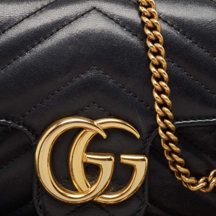 Pre Owned Gucci Black Matelassé Leather Super Mini GG Marmont Shoulder Bag