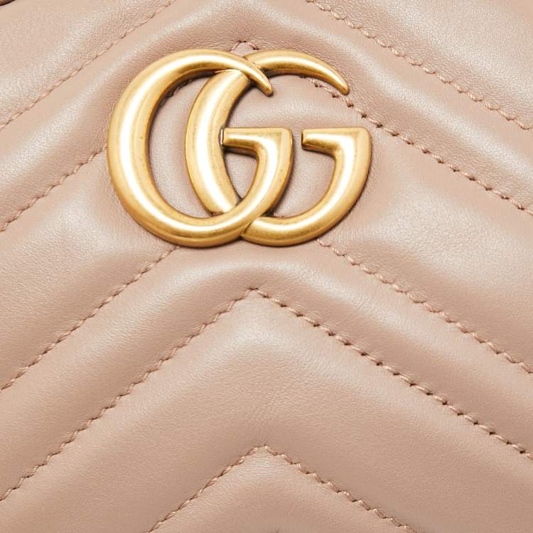 Pre Owned Gucci Beige Matelassé Leather GG Marmont Belt Bag 