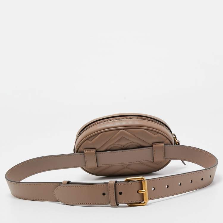 Pre Owned Gucci Beige Matelassé Leather GG Marmont Belt Bag 