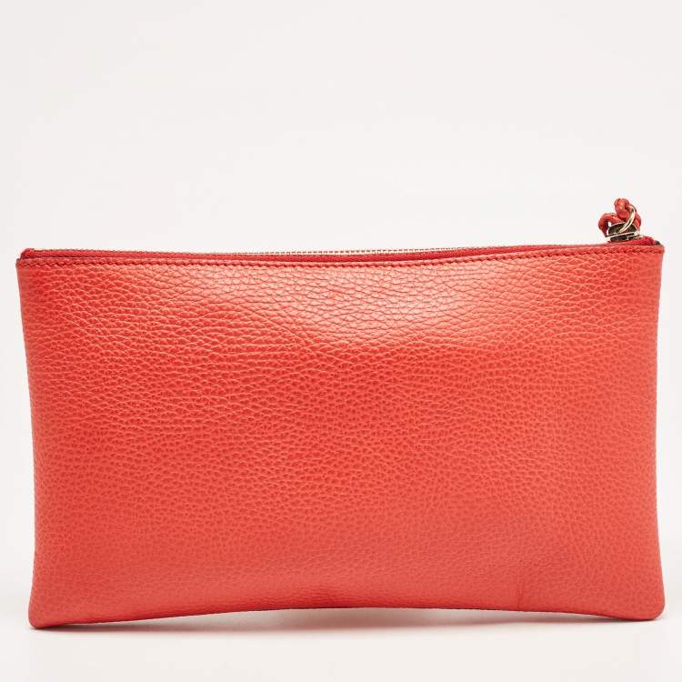 مملوكة مسبقًا Gucci Red Leather Bamboo Zip Clutch
