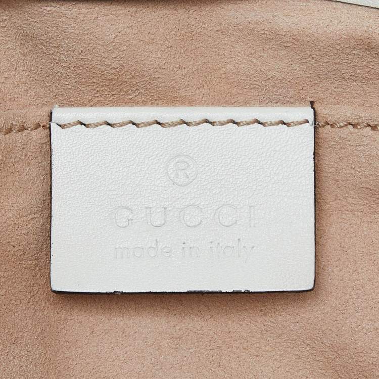 Pre Owned Gucci Off White Matelassé Leather GG Pearl Marmont Chain Belt Bag