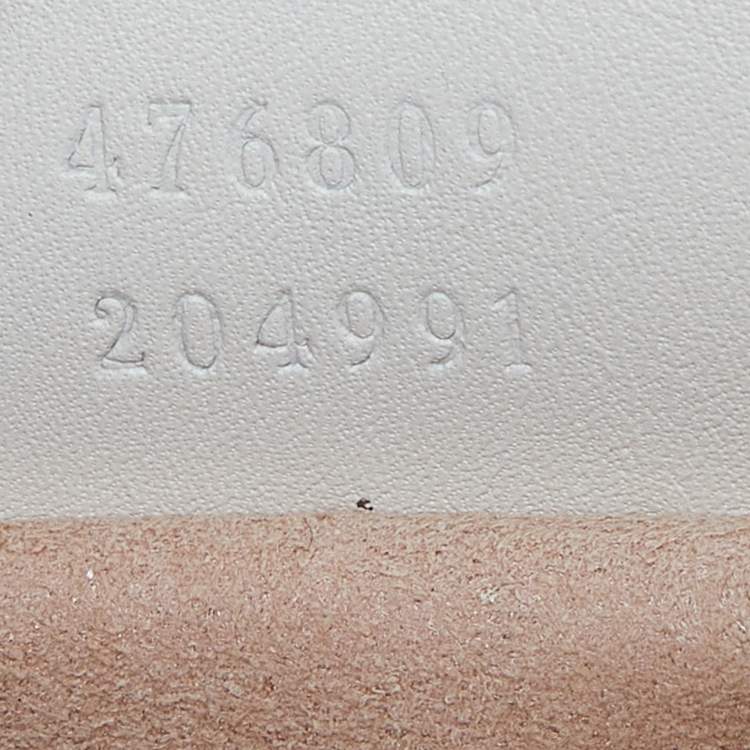 Pre Owned Gucci Off White Matelassé Leather GG Pearl Marmont Chain Belt Bag