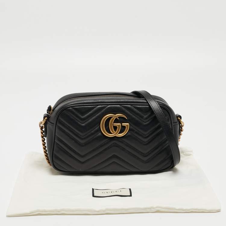 Pre Owned Gucci Black Matelassé Leather Small GG Marmont Shoulder Bag