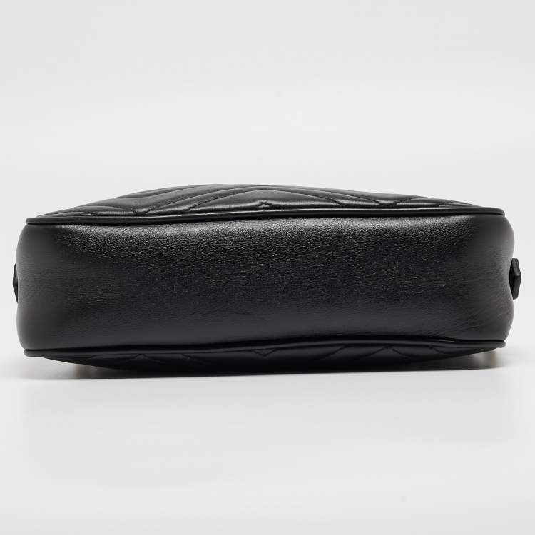 Pre Owned Gucci Black Matelassé Leather Small GG Marmont Shoulder Bag