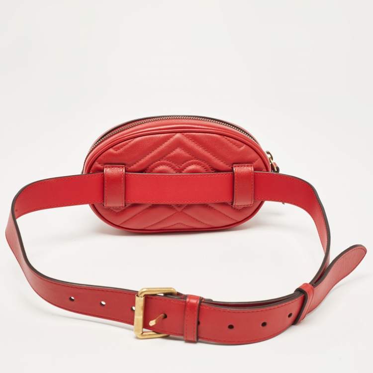 Pre Owned Gucci Red Matelassé Leather GG Marmont Belt Bag