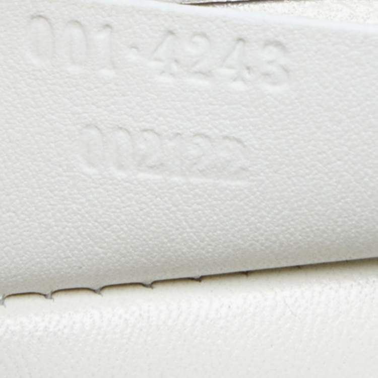 Pre Owned Gucci Off White Leather Hobo