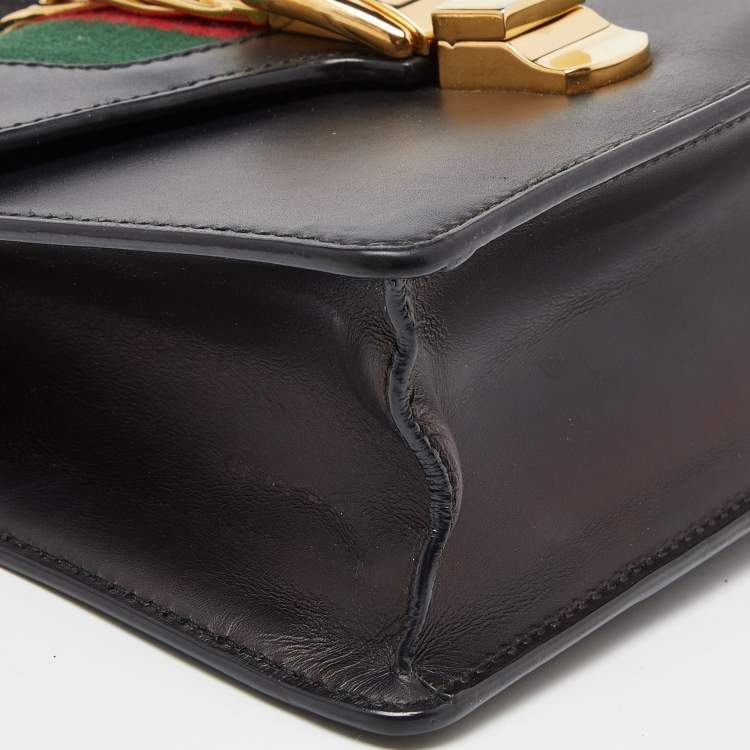 Pre Owned Gucci Black Leather Mini Sylvie Top Handle Bag