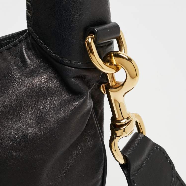 Pre Owned Gucci Black Leather Medium New Jackie Hobo
