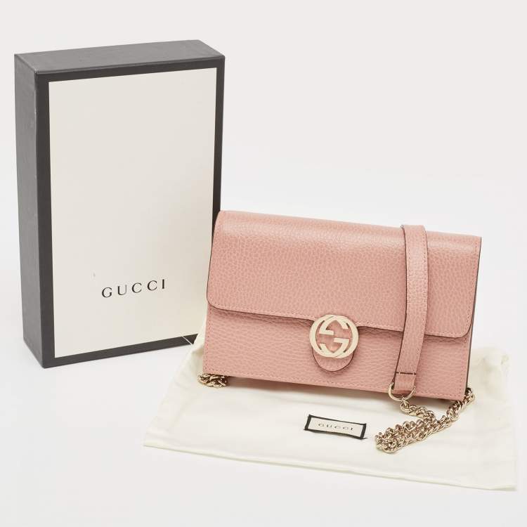 Pre Owned Gucci Dusty Pink Leather Interlocking G Wallet on Chain