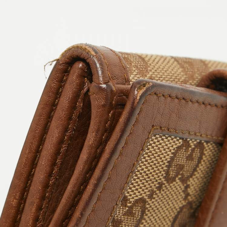 Pre Owned Gucci Brown/Beige GG Canvas and Leather Bamboo Tassel Compact Wallet
