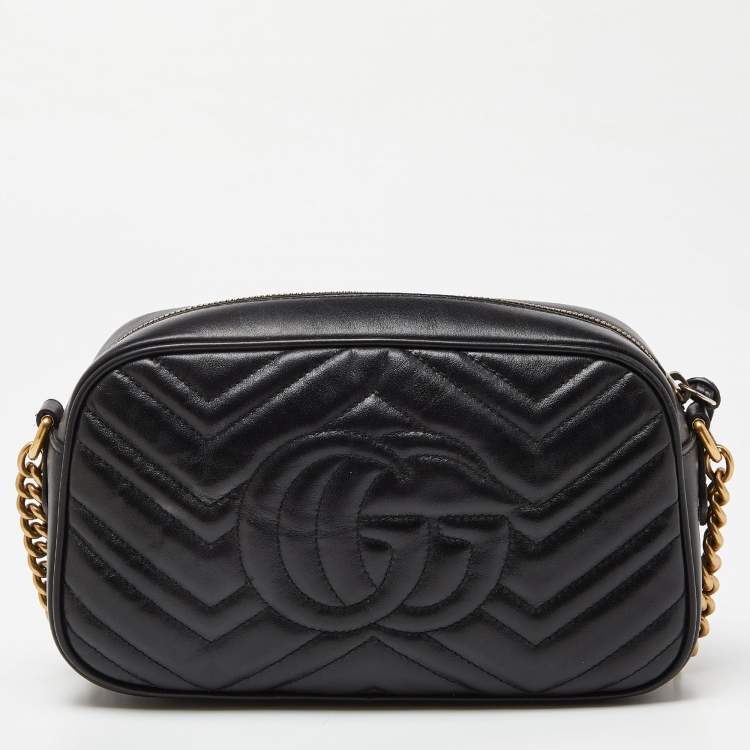 Pre Owned Gucci Black Matelassé Leather Small GG Marmont Camera Bag