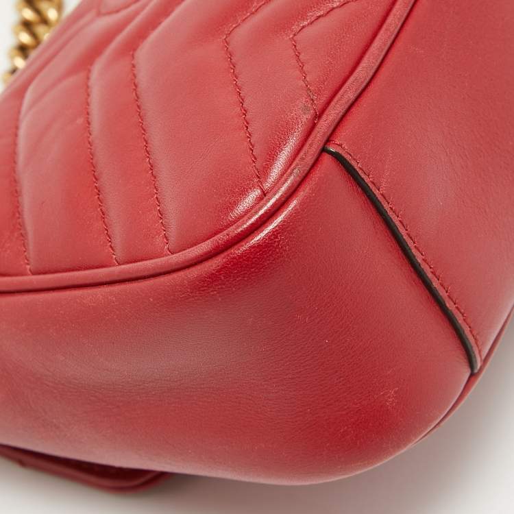Pre Owned Gucci Red Matelassé Leather Mini GG Marmont Shoulder Bag