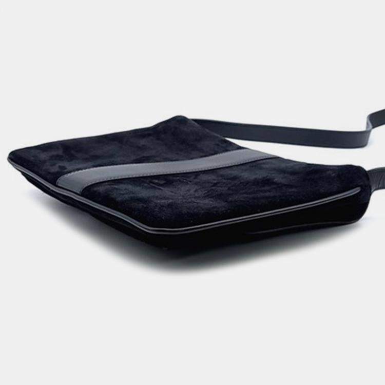 Pre Owned Gucci Black Suede Arli Shoulder Bag