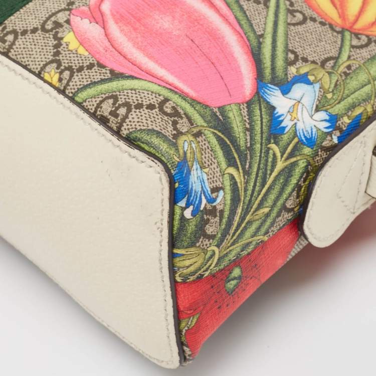Pre Owned Gucci Off White/Beige GG Supreme Canvas Small Floral Ophidia Shoulder Bag