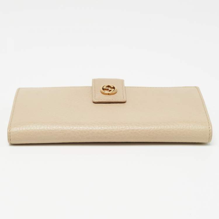 Pre Owned Gucci Beige Leather Interlocking G Wallet